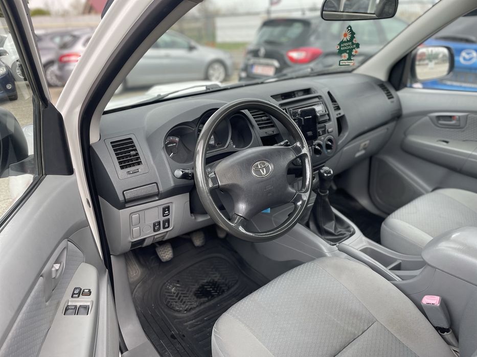 Toyota Hilux 2010 2.5 D4D ^ Sistem dezinsectie,dezinfectie,deratizare