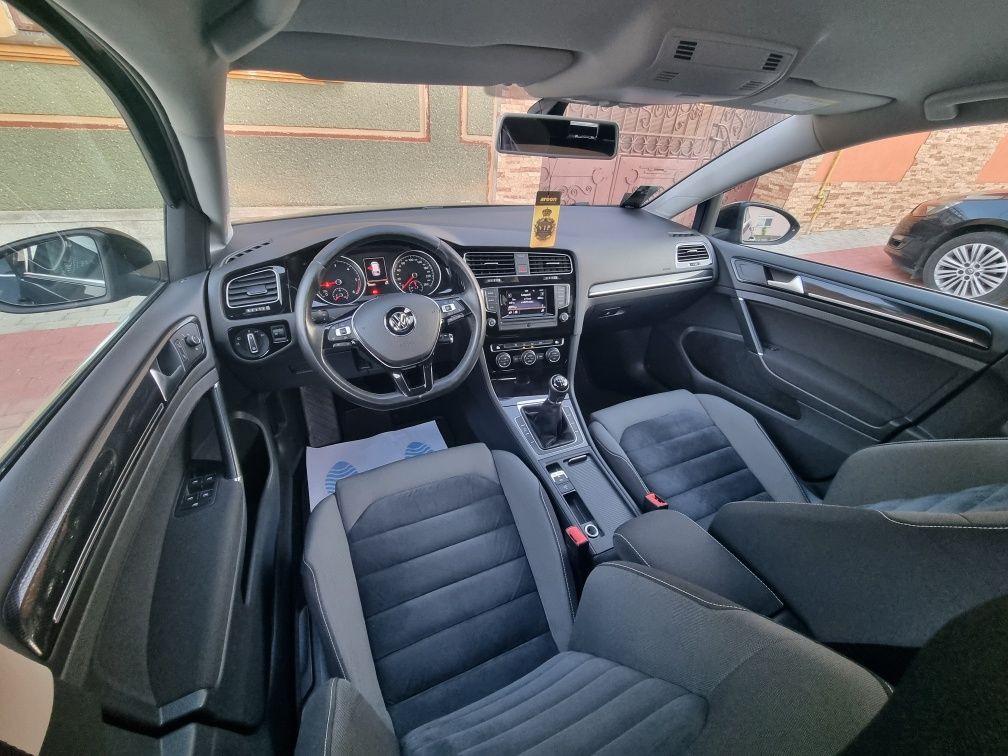Vw Golf 7 HighLine 136000KM  2.0 diesel 150 cp euro 6