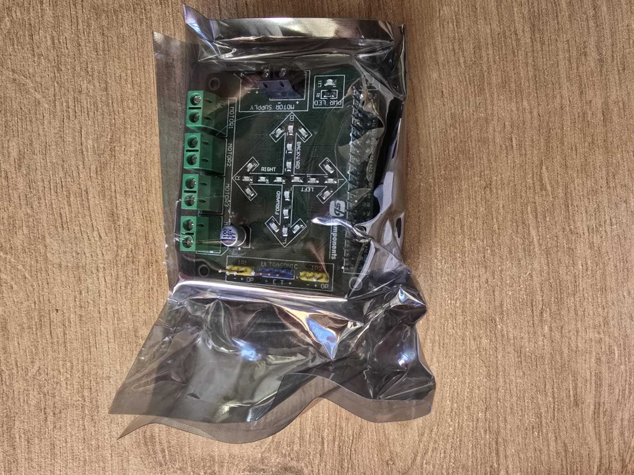 Vând Driver Motoare Raspberry Pi