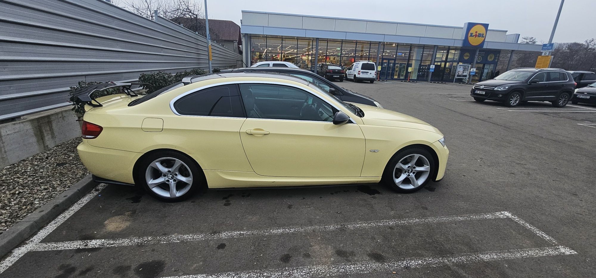 Vând BMW e92 2.0i