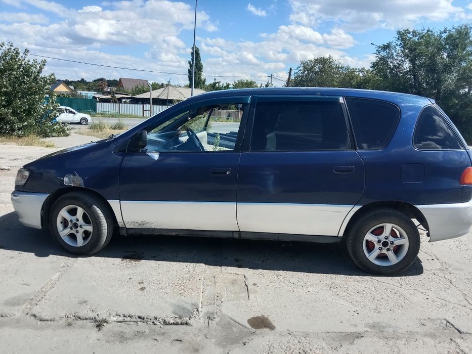 Срочно Продам Toyota ipsum 1996