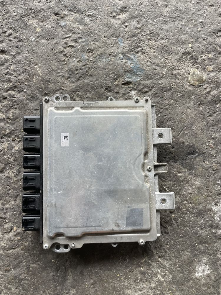 Компютър Мерцедес Е220 cdi w213 /двигател 654