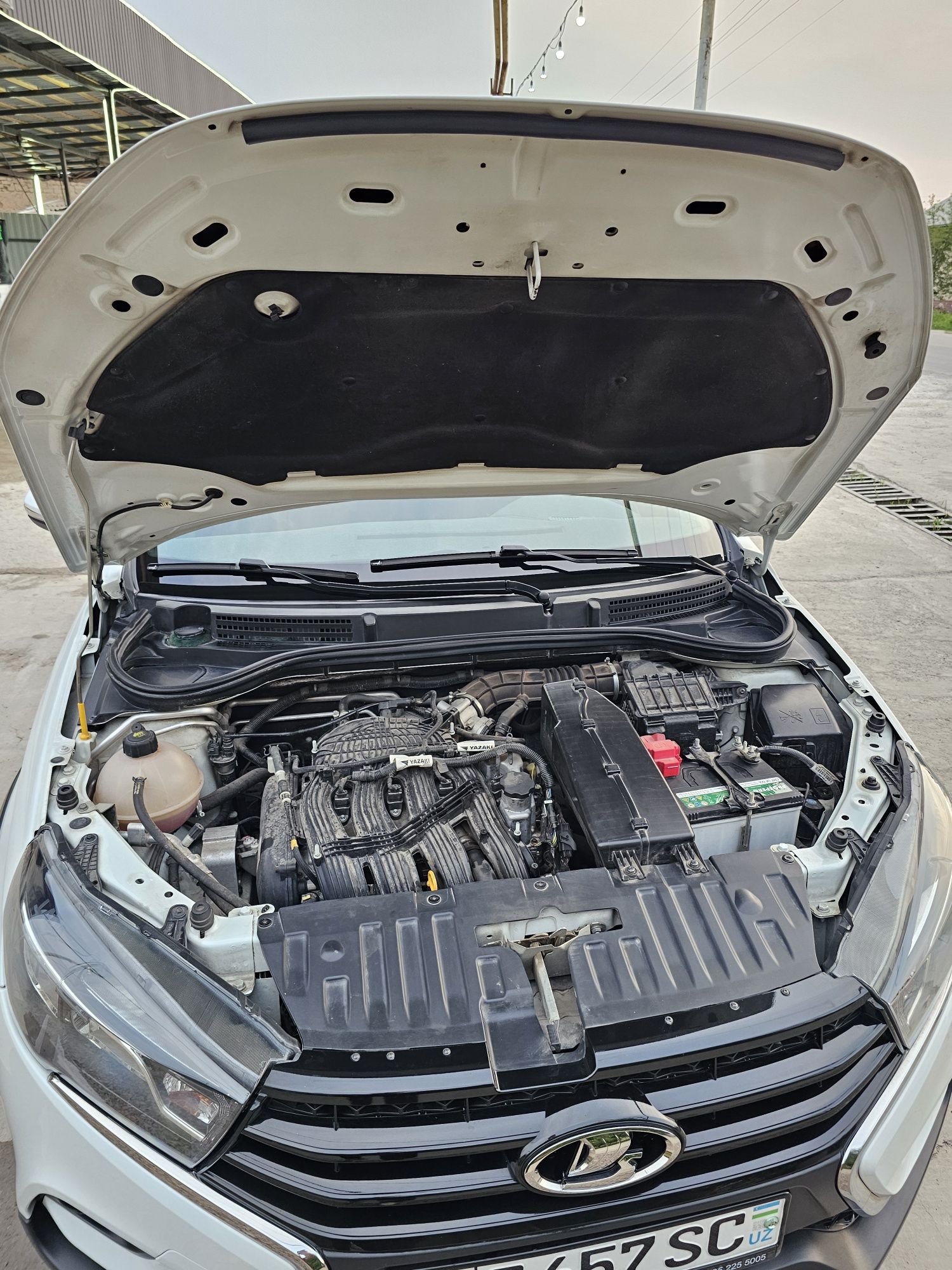 Lada Vesta SW Cross luxe multimedia