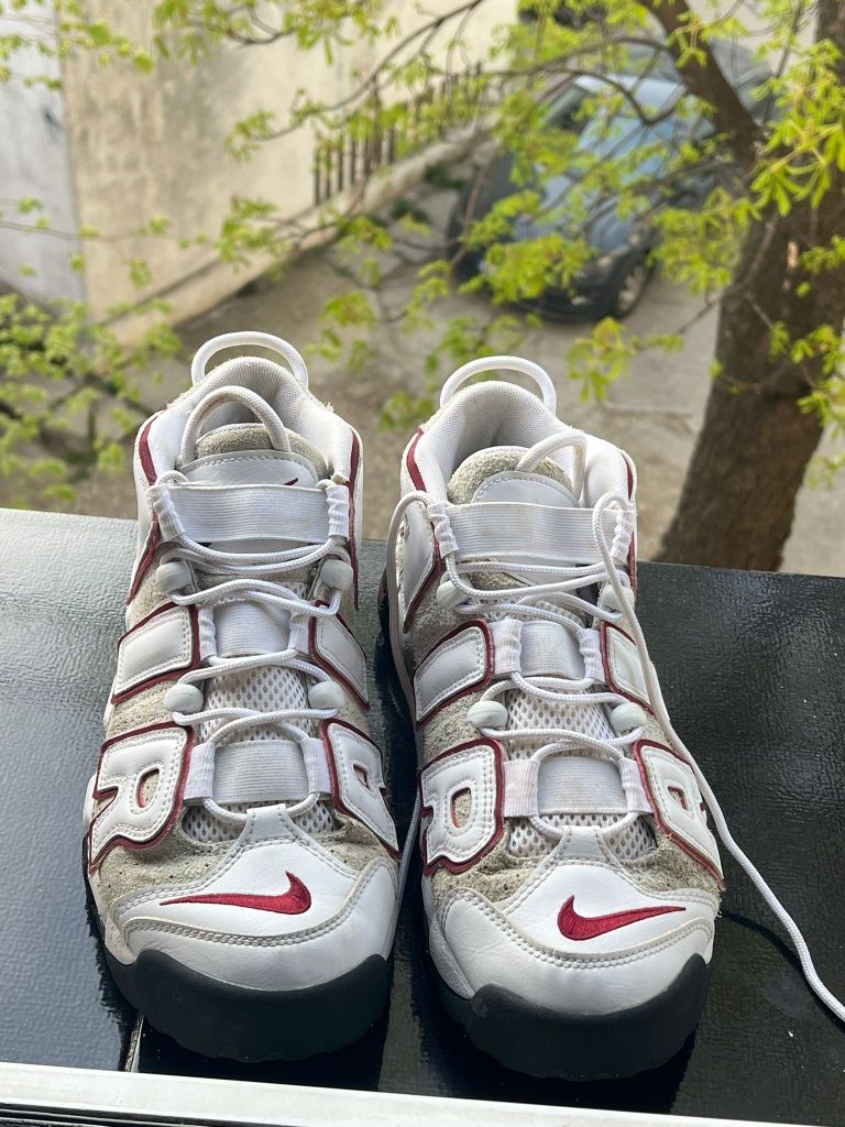 Adidasi Originali Nike Uptempo