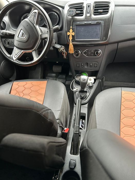 Vând Dacia logan 0.9+GPL