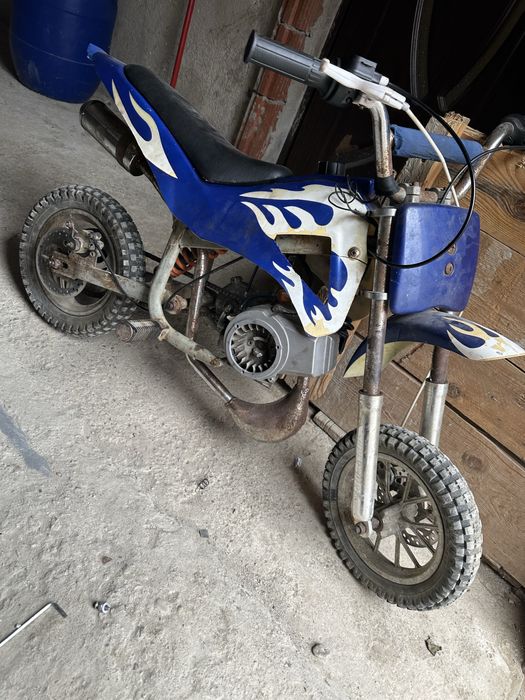 Vand cros defect 350 sau schimb cu alceva atv scuter sau tot cross