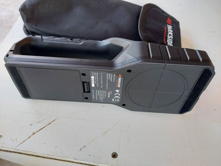 Detector de feroase si neferoase