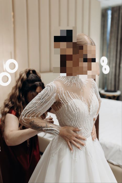 Rochie mireasa  marimea s dar merge si xs sau m dinncauza corsetului