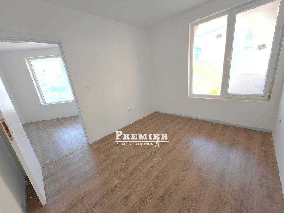 Продава се Двустаен апартамент в с. Равда, Област Бургас - 70 кв.м за 993 €/кв.м - Снимка #4