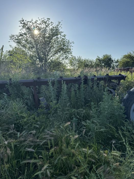 Продам культиватор и вагончик