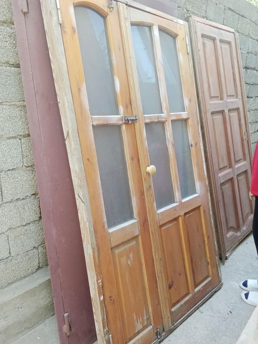 Ағаш есіктер сатылады