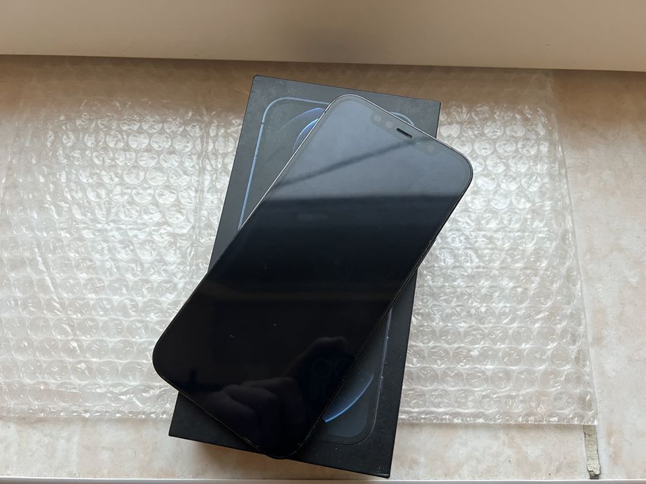 Iphone 12 pro, 256GB, la cutie! Stare foarte buna!
