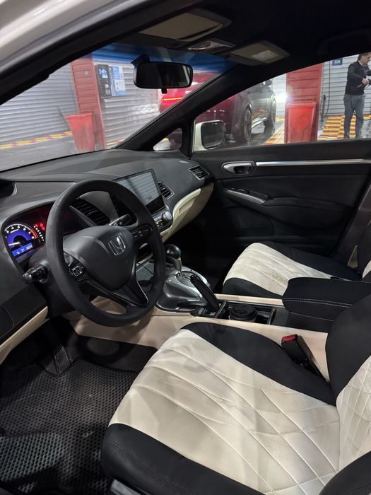 Honda Civic 1.8 iVtec