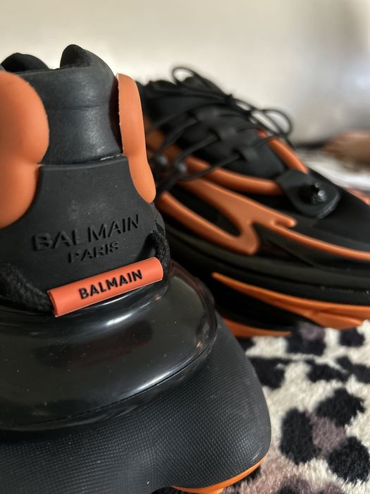 Balmain Paris unicorn