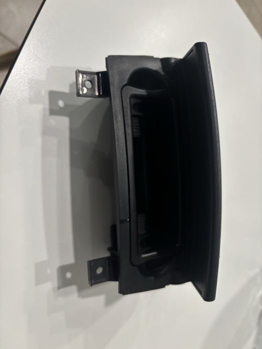 Пепелник за Ауди А3 8П / Audi A3 8P