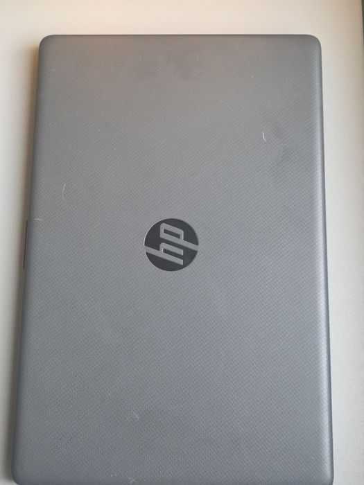 Лаптоп Hp 250 g 7 notebook Pc