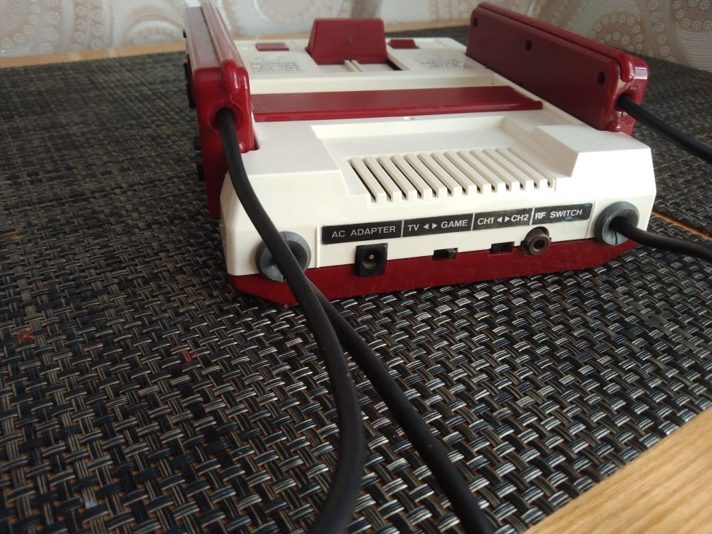Денди (Dendy) Nintendo Famicom.