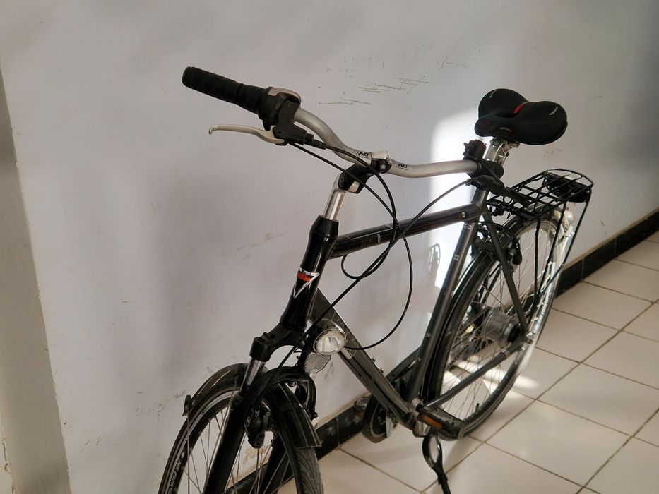 Сотилади Германия ишлаб чикарилган.