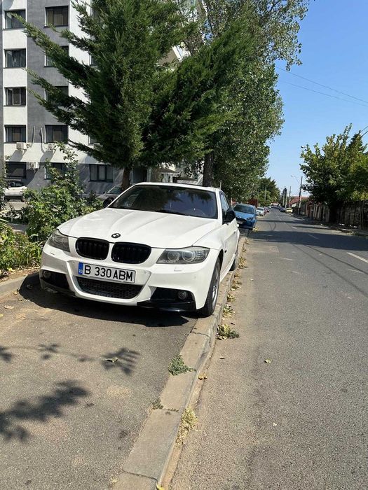 BMW Seria 3 E90 LCI 2010