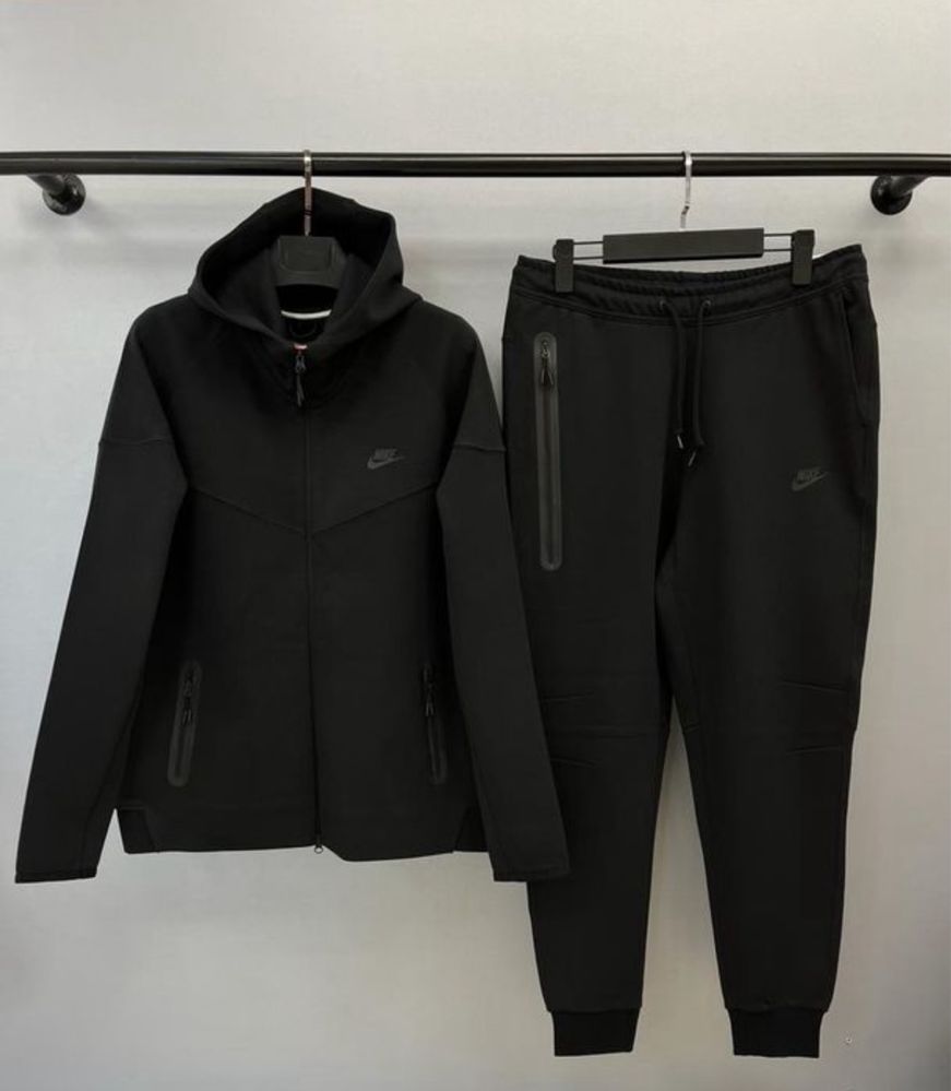 Trening Nike Tech Fleece   Model NOU 2024 -Calitate Premium