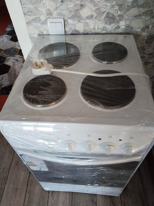 Продам плиту состояние новое