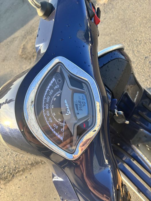 Vespa 300 GTS HPE 2022
