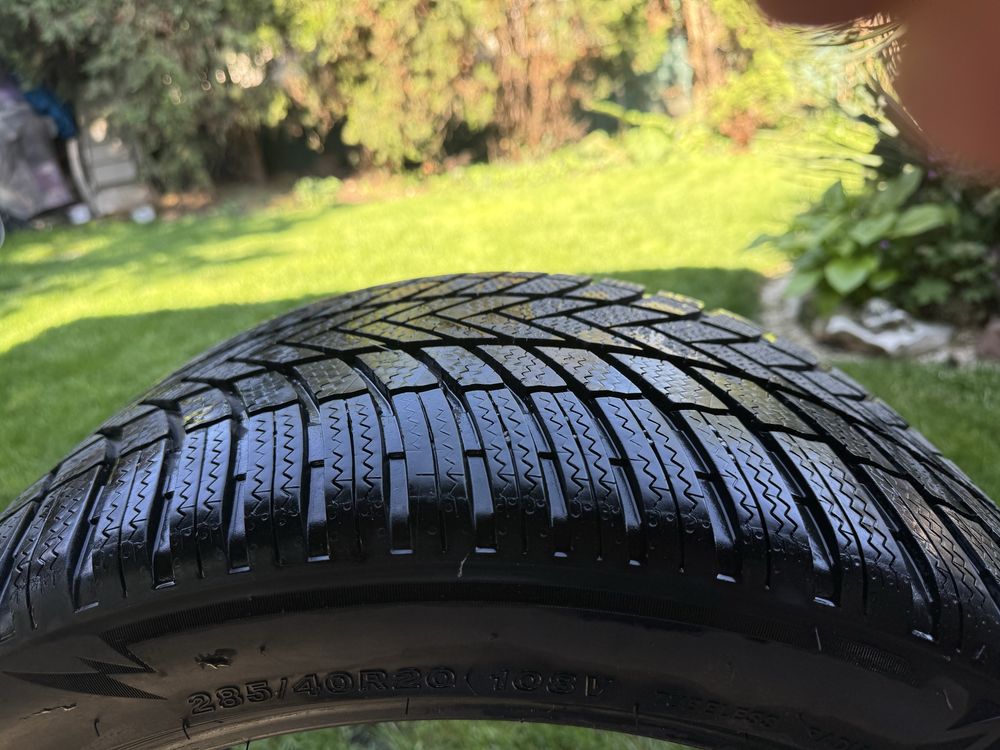 Зимни гуми Bridgestone Blizzak 285/40/20 -108 V . 255/45/20 - 105 V