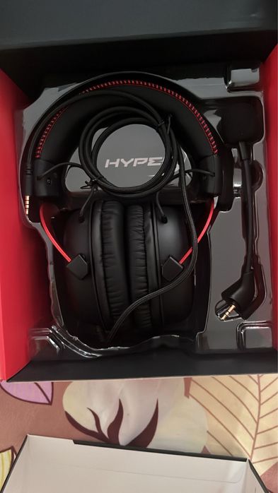 HyperX Cloud 2 черно-красный