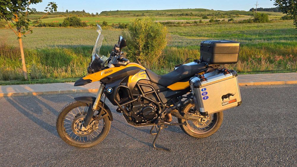BMW     F 800 GS