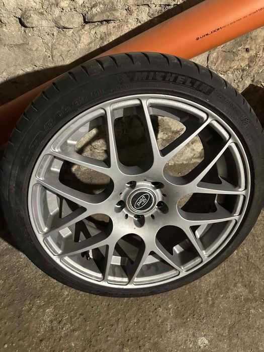 Michelin Pilot Sport 4 225 40 18
