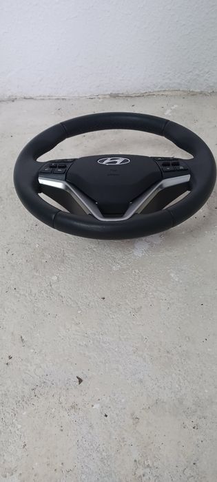 Волан с еърбег Hyundai Tucson
