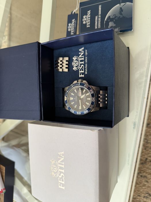Festina Diver 200м. Кварц в гаранция