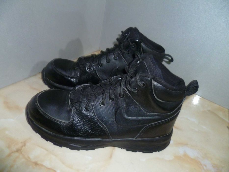 NIKE спортни боти №39