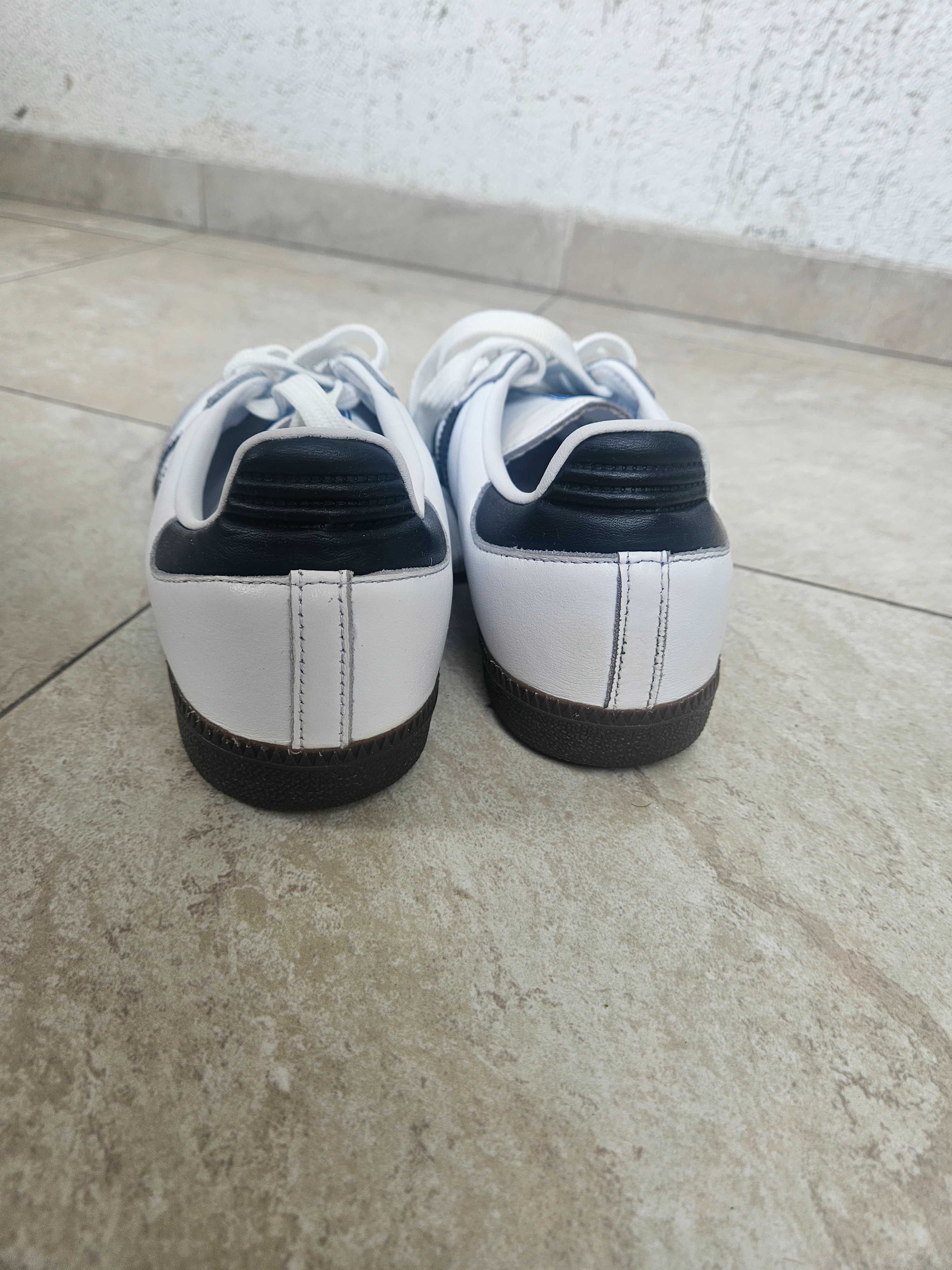 Дамски сникърси Adidas Samba