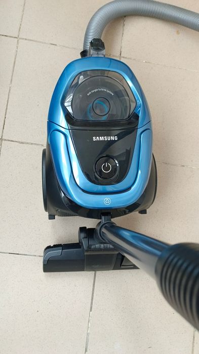 Пылесос Samsung 1800w