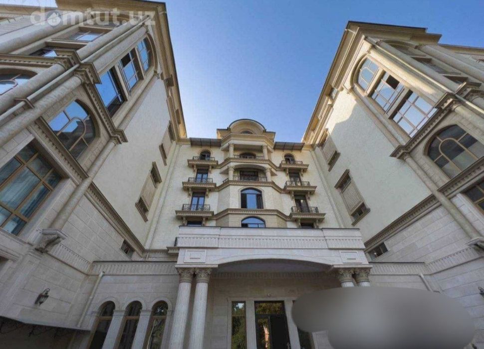 Квартира продается 3/3/7 на жк Akkurgan