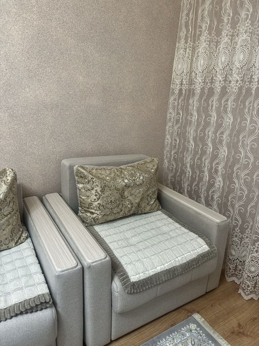 Продам диван и кресло