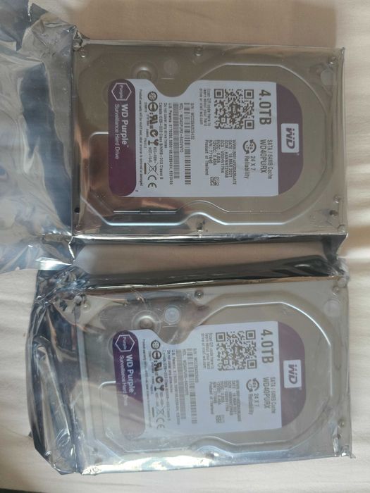 Жёсткий диск на 4 ТБ WD purple WD40PURX