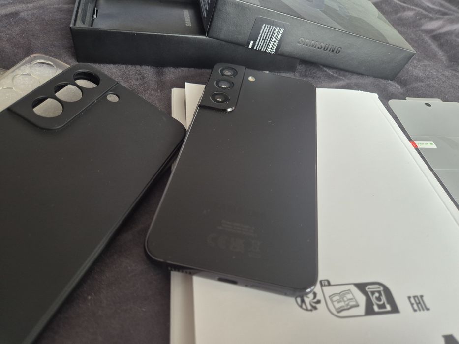 Samsung Galaxy S22, 128GB. Перфектен