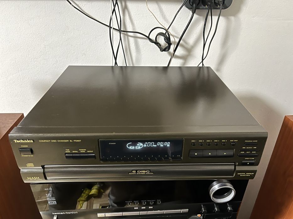 Cd-player Technics SL-PD687 5 cd-uri