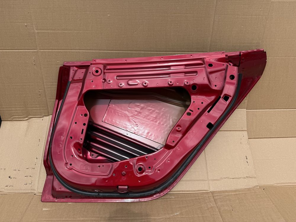 Врата Tesla Model 3 | 2018