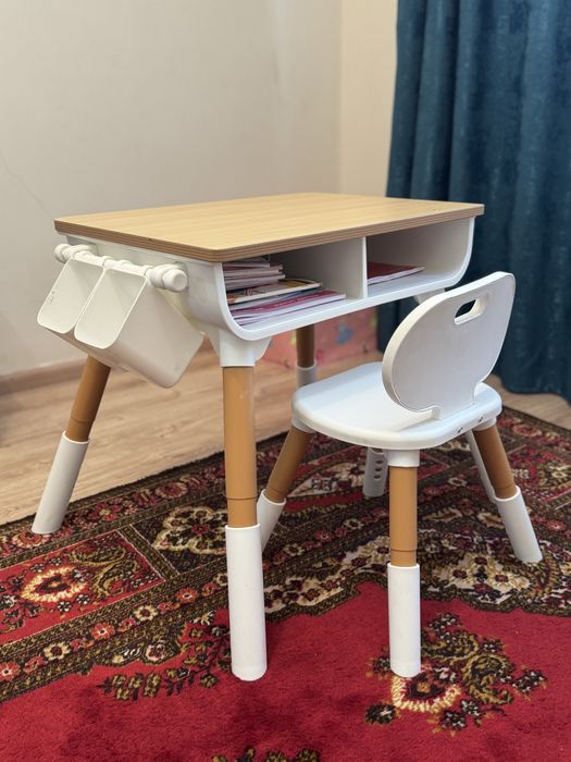Продам детский стол