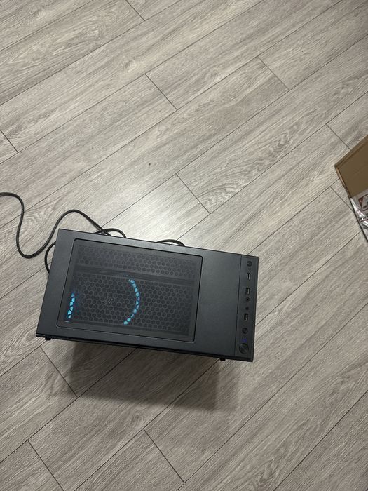 PC NVIDIA GeForce RTX 1060 1TB SSD Intel i5-10400F 2.90 GHz 16GB RAM