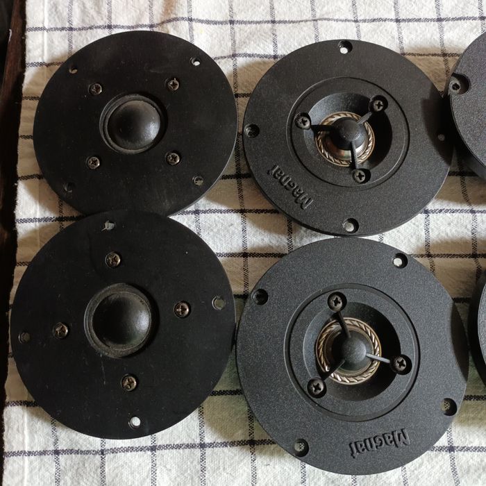 Diferite difuzoare de inalte