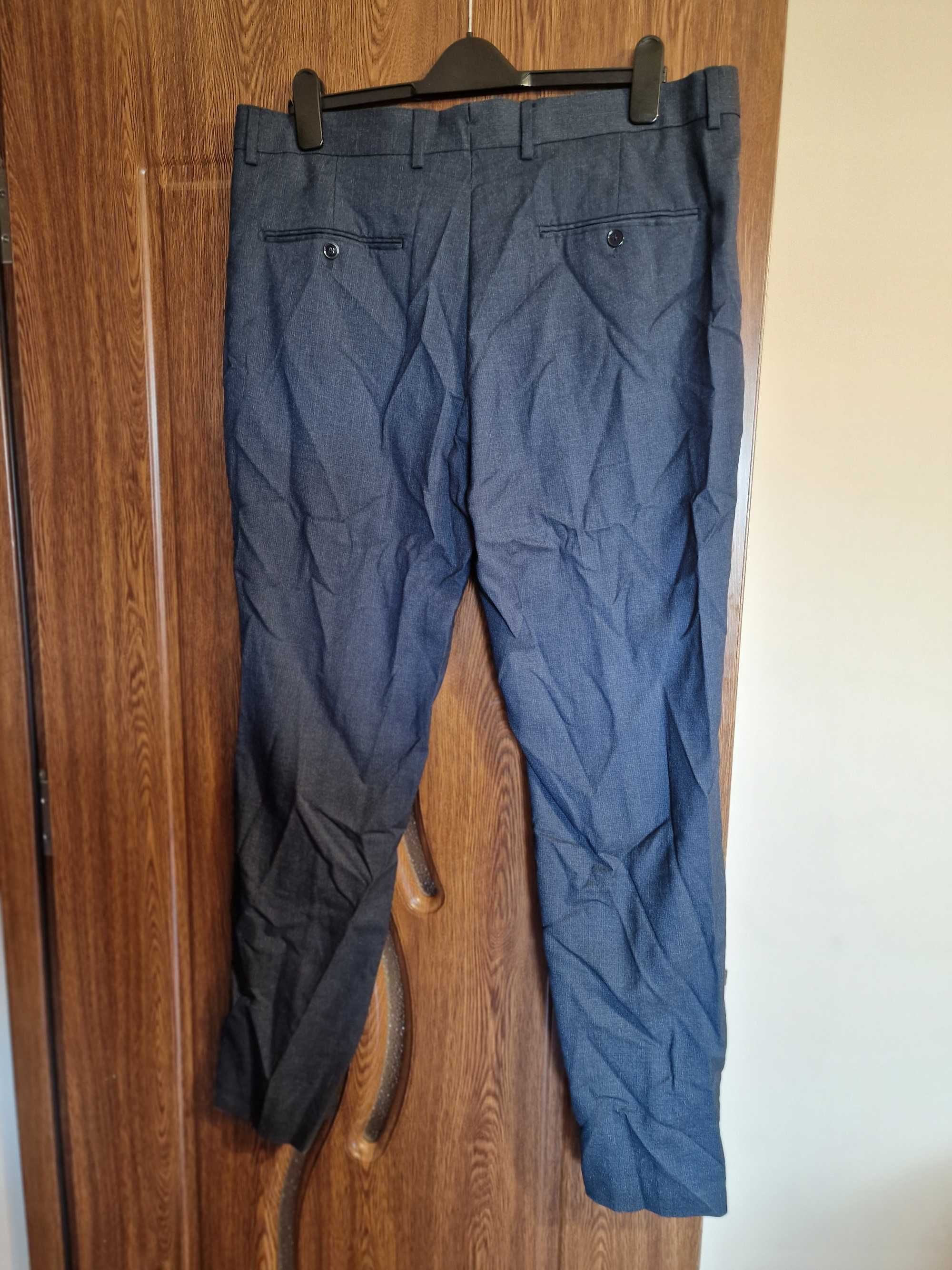 Costum barbatesc MANGO marimea 48