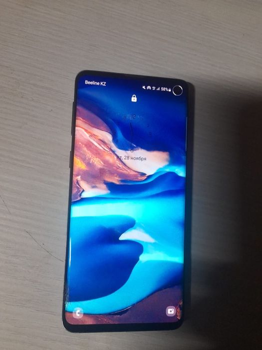 Продам,самсунг s10