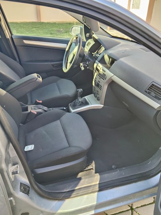 Opel Astra H 1.9