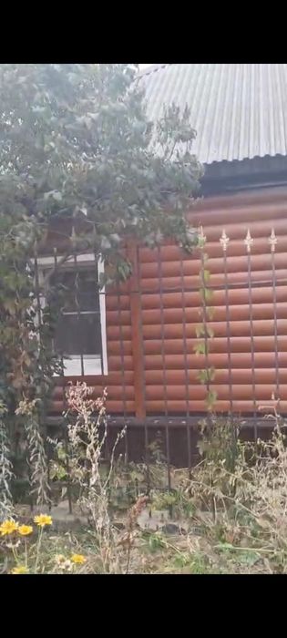 Продам дом на Мирном.