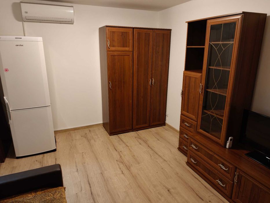 Inchiriez garsoniera Onix, direct proprietar