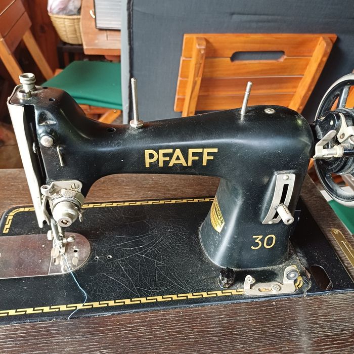 Pfaff masina de cusut Antic